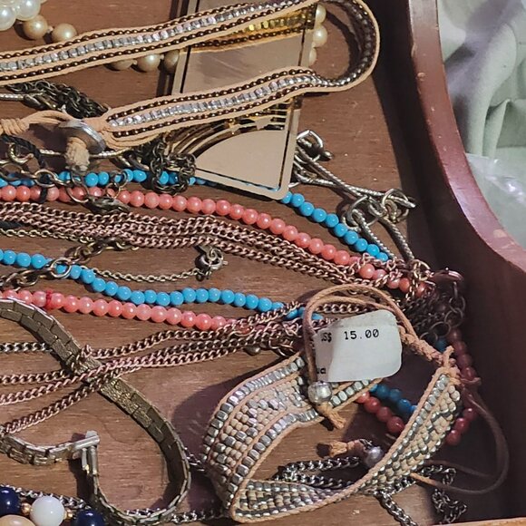 Mixed Jewelry Lot 6 - Picture 7 of 10